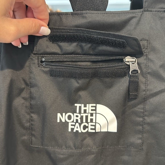 The North Face Ski Bib - Picture 5 of 11